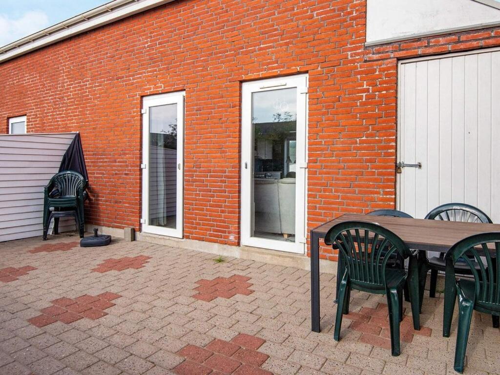 6 Person Holiday Home In R M Sønderby Exteriör bild