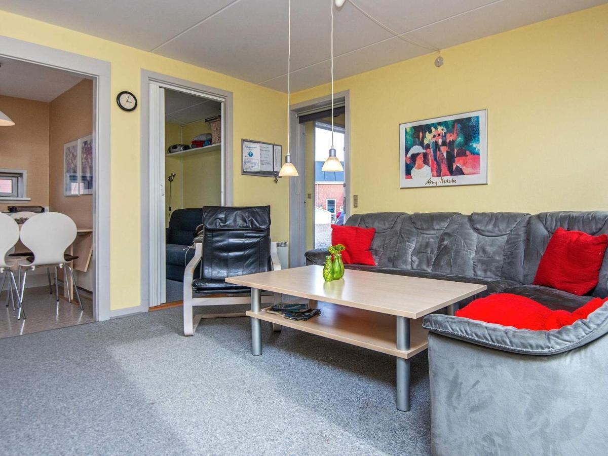 6 Person Holiday Home In R M Sønderby Exteriör bild